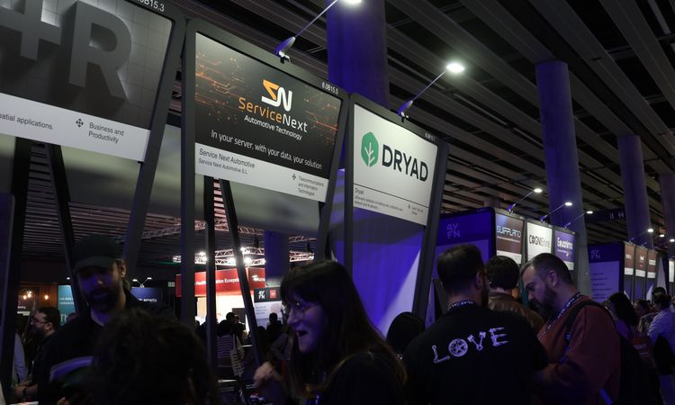 Service Next presenta su IA privada en el Mobile World Congress 2025