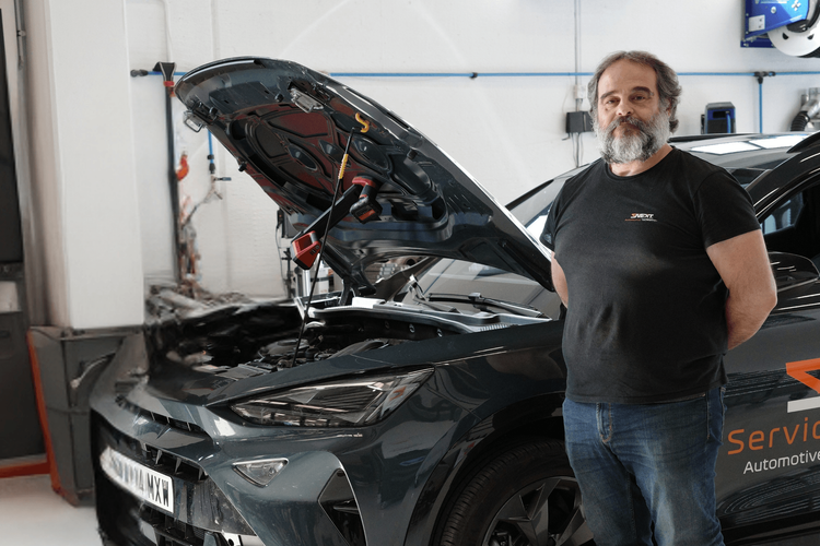What a mechanic should know about the Cupra Formentor by Alfonso Ramírez, trainer at Next Academy