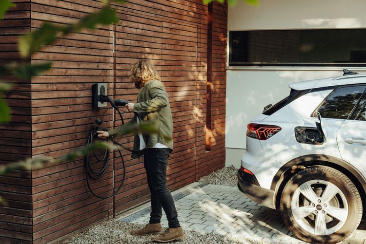 10 Facts About Electric Cars You Probably Didn't Know